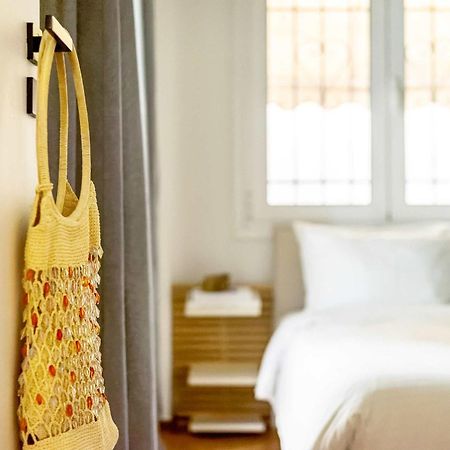 O&O Group - Eclectic Chic Thissio Apartment 아테네 외부 사진