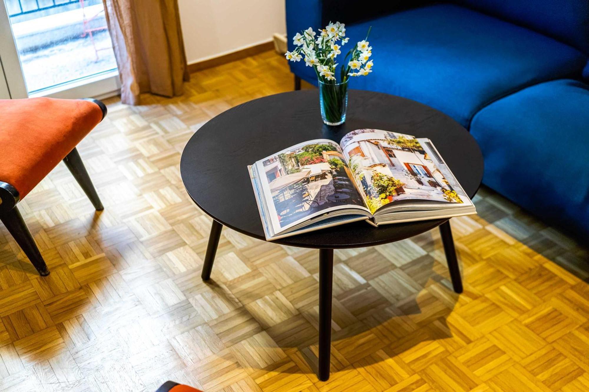 O&O Group - Eclectic Chic Thissio Apartment 아테네 외부 사진