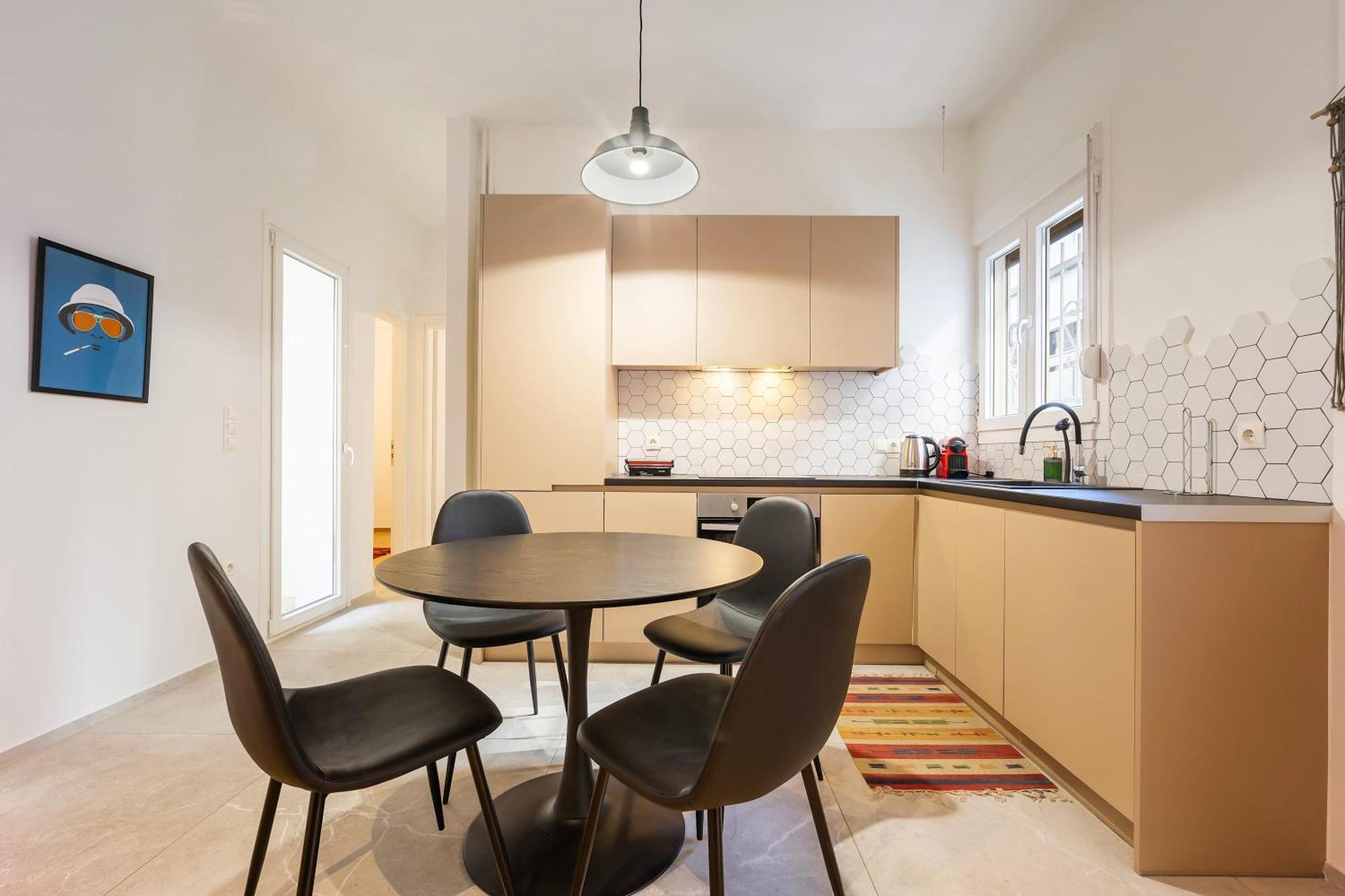 O&O Group - Eclectic Chic Thissio Apartment 아테네 외부 사진